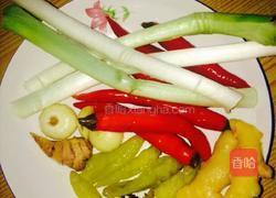 泡椒炒鸭胗的做法图解1