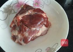 白萝卜片炒羊肉的做法图解1