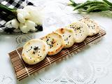 小馒头黑芝麻煎饼的做法[图]