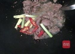 牛肉榨菜的做法图解4