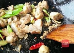 香菇烧鸡腿的做法图解4