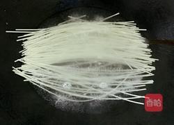 蛋炒面的做法图解3