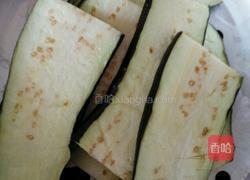 茄子饼的做法图解1