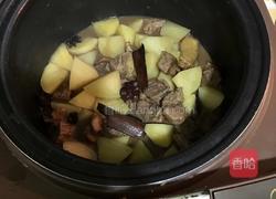 牛肉焖土豆的做法图解9