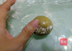 广式莲蓉月饼的做法图解12