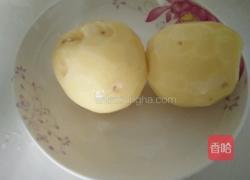 西红柿炒土豆片的做法图解1