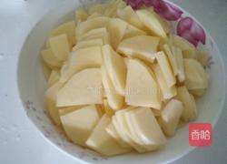 西红柿炒土豆片的做法图解2