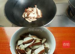 三鲜蜜瓜小炒肉的做法图解2