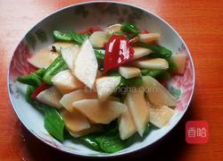 三鲜蜜瓜小炒肉的做法图解8