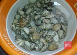 秘制花甲的做法图解1