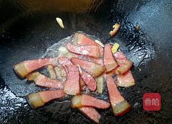芥兰炒腊肉的做法图解5