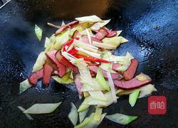 芥兰炒腊肉的做法图解8