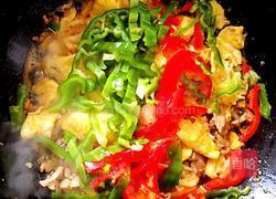 辣椒肉丝鸡蛋的做法图解7