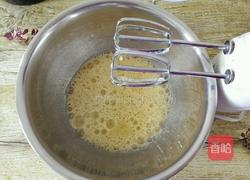 黄金亚麻籽蜂蜜蛋糕的做法图解3