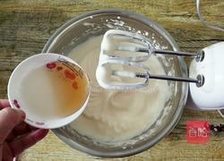 黄金亚麻籽蜂蜜蛋糕的做法图解4