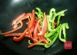 彩椒茭白炒肉的做法图解3
