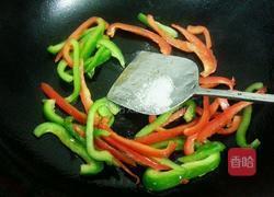 彩椒茭白炒肉的做法图解4