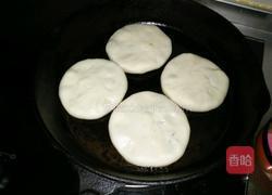 猪肉卷心菜馅饼的做法图解12