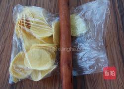 休闲零吃---薯片香烤鸡柳的做法图解2