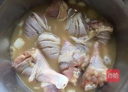 芝麻鸡腿的做法图解1