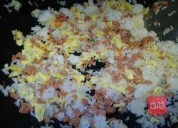 胡萝卜鸡蛋炒饭的做法图解9