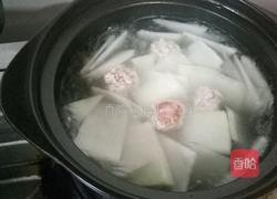 冬瓜丸子汤粉的做法图解4