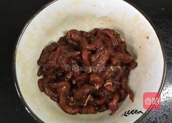 金针菇炒牛肉的做法图解3