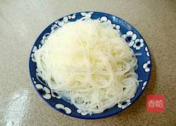 葱香双丝炒米粉的做法图解1