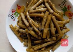 酸豆角炒猪小肠的做法图解3