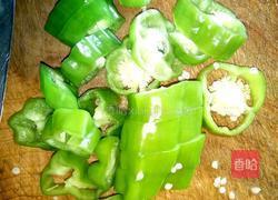 辣椒圈炒秋葵（简易版）的做法图解2