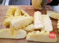 菠萝汁的做法图解1