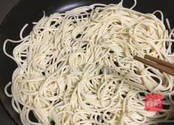 炒面的做法图解1