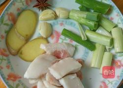 带鱼炖宽粉的做法图解3