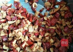 自制枣泥馅的做法图解1