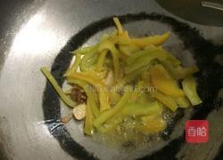 爆炒银鱼干的做法图解4