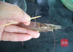 茄汁油焖大虾的做法图解1