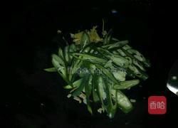辣椒炒鱿鱼的做法图解9