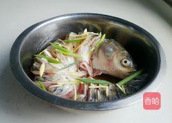 清蒸孔雀开屏鱼的做法图解6