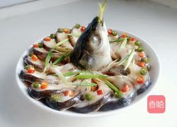 清蒸孔雀开屏鱼的做法图解11