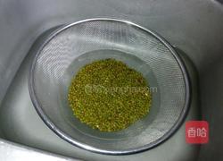 冰镇凉爽绿豆汤的做法图解3
