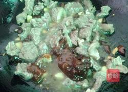 罗卜炖牛腩的做法图解7