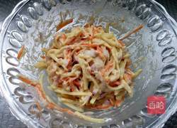 胡萝卜土豆饼的做法图解2