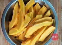 芝麻南瓜球的做法图解1