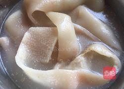 水晶猪皮冻的做法图解1