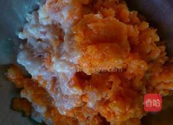 香菇胡萝卜肉馅饺子的做法图解3