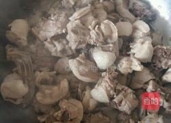 啤酒魔芋炖鸭子的做法图解3