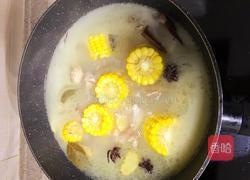 海带玉米炖排骨的做法图解4