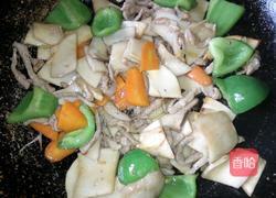 杏鲍菇炒肉丝的做法图解8