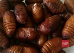 炸蚕蛹的做法图解1