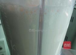 哈蜜瓜奶昔的做法图解4